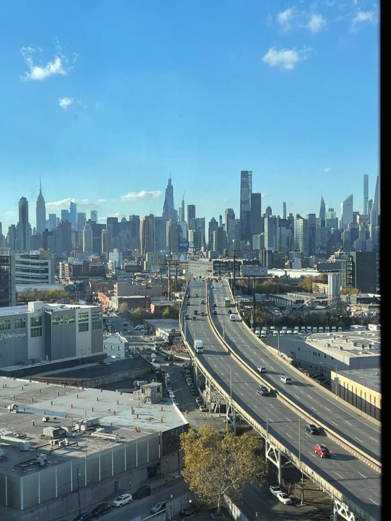 Holiday Inn Express Long Island City E - New York By Ihg Экстерьер фото